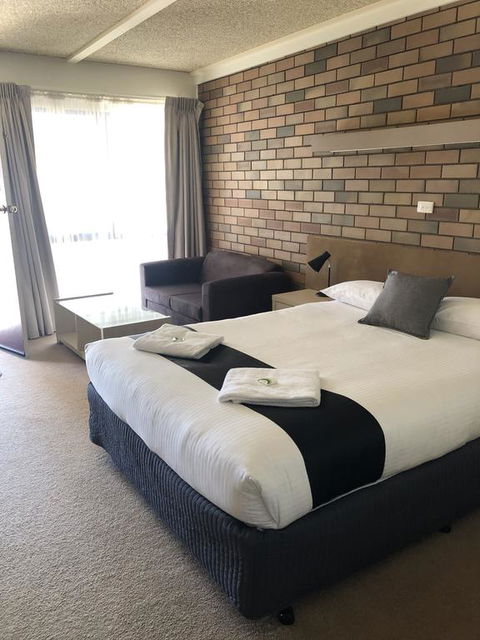 Tatura Country Motel - Renee 1