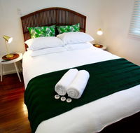 Tea Gardens Hotel - Internet Find