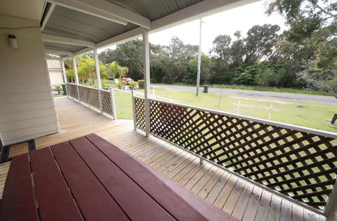Tea Tree Lodge At Hat Head - Internet Find 0