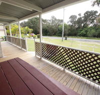 Tea Tree Lodge at Hat Head - Internet Find