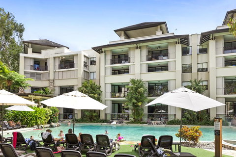 Temple 304 Modern Spacious Palm Cove Resort - Renee 2