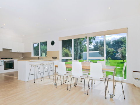 Tennis Elbow - Qld Realsetate 3