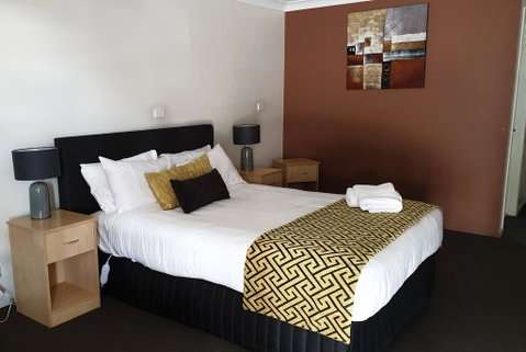 Tenterfield Tavern And Motor Inn - Internet Find 0