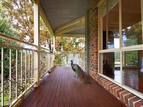 The Acreage Luxury B&B And Guesthouse - Petrol Stations 1