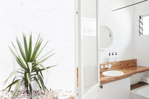 The Apollo Studio - Byron Bay - Internet Find 2