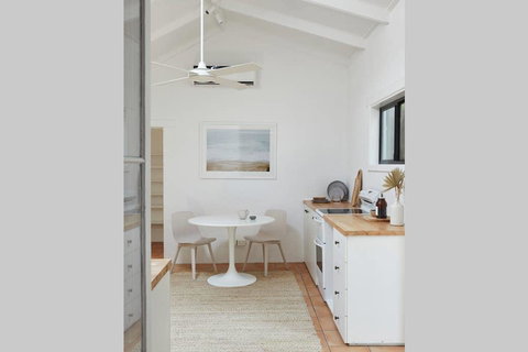 The Apollo Studio - Byron Bay - Internet Find 1