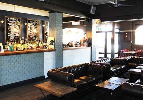 The Astor Hotel Motel - Swimm 1