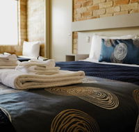 The Australian Hotel Motel - Internet Find