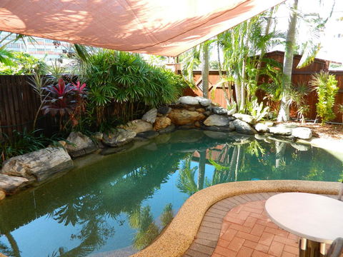 The Balinese - Renee 0