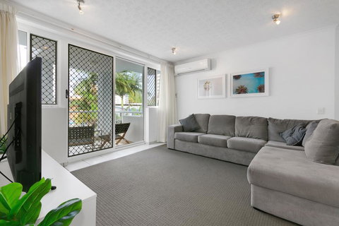 The Bay 23 - Swimm 0