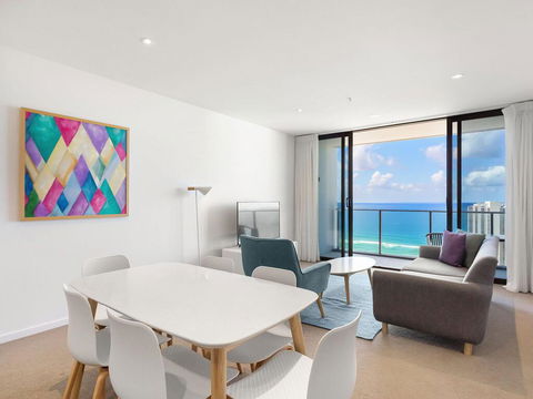 The Beach Broadbeach Private 2 Bedroom Ocean View - Petrol Stations 0