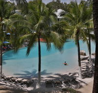 The Beach Club  -  Luxury Private Apartments - Renee
