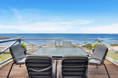 The Beach House - Point Turton - Internet Find 0