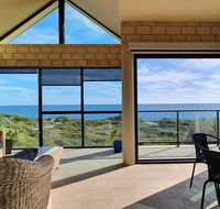 The Beach House - Port Bouvard - Qld Realsetate