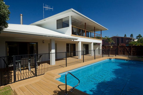 The Beach House At One Mile - 6 Burrawong - Swimm 3
