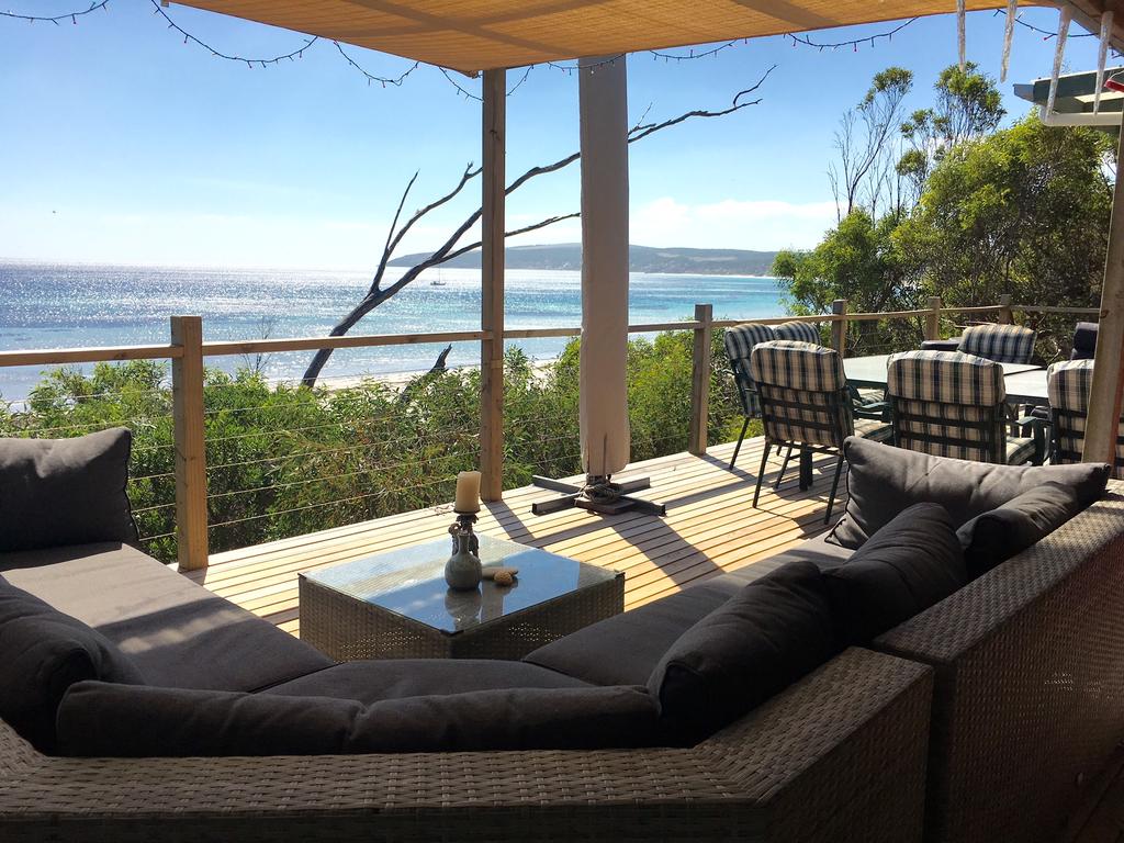 Destrees Bay SA Renee