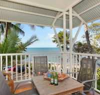The Beach Shack 3BR Waterfront Resort Own WIFI - Qld Realsetate