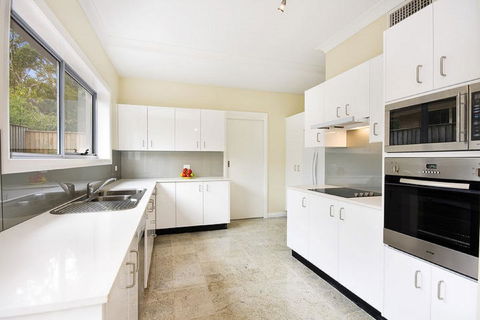 The Beach Townhouse - Internet Find 2