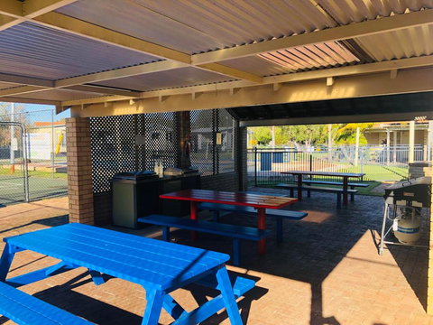 The Best Beach Cabin - Qld Realsetate 1