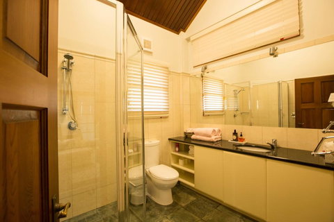 The Block Vista B&B - Qld Realsetate 2