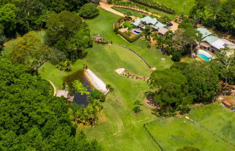 The BlueGreen SANCTUARY - Renee 1
