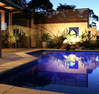 The BlueGreen SANCTUARY - Renee
