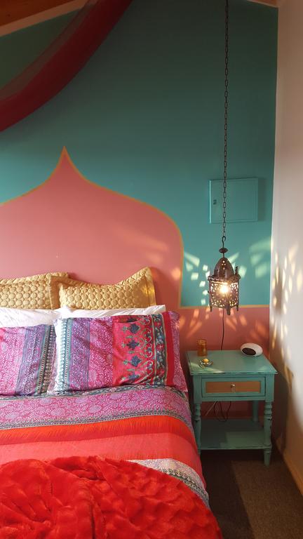 The Bohemian Art Studio - Renee 3