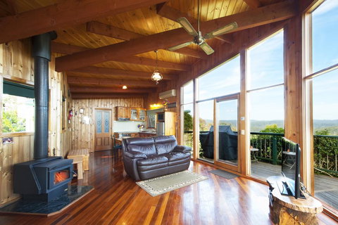 The Boomerangs At Johanna - Renee 1