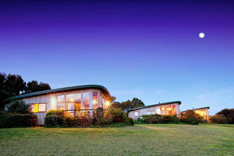 The Boomerangs At Johanna - Renee 0