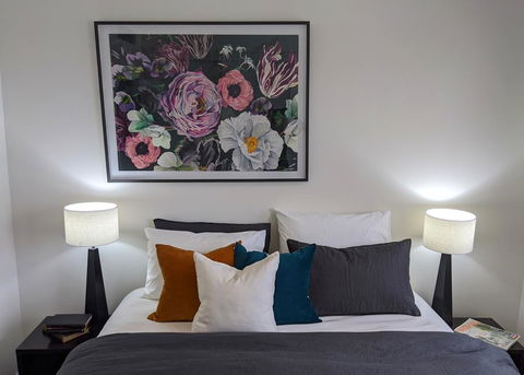 The Botanical 403 - Renee 1