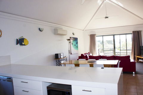 The Break Margaret River Beach Houses - Renee 1