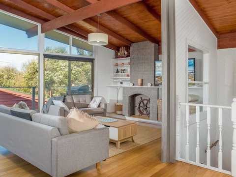 The Cape Escape - Qld Realsetate 0