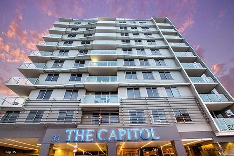 The Capitol Apartments - Swimm 0