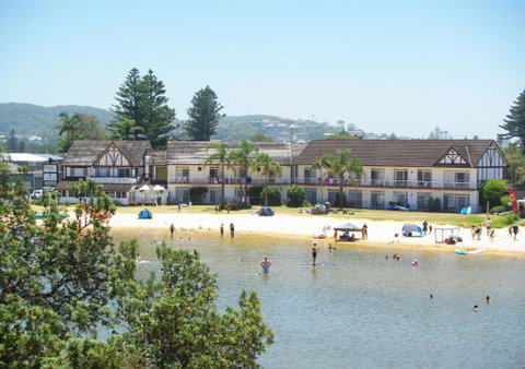 The Clan Terrigal - Petrol Stations 0