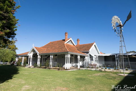 The Convent Boutique Accommodation & Cafe - Qld Realsetate 0