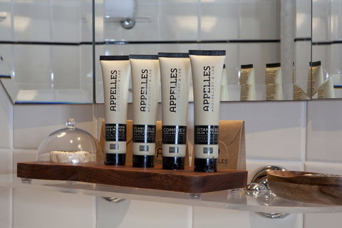 The Convent Hunter Valley Hotel - Renee 2