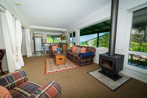 The Cottage At The Bryn At Tilba - Renee 3