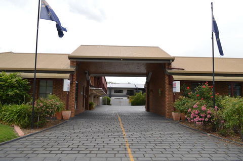 The Cottage Motor Inn Albury - Renee 0