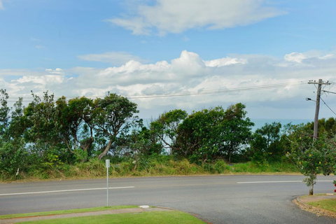 The Crest 6 33 Pacific Drive - Renee 1