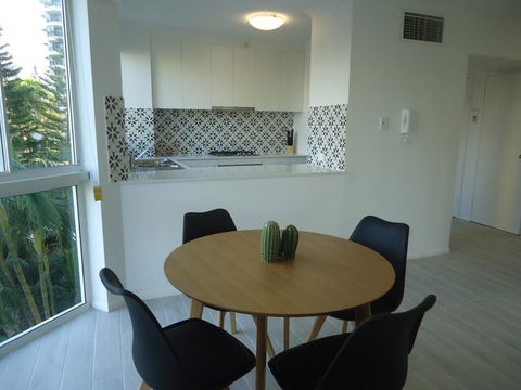 The Crest Apartments - Renee 2