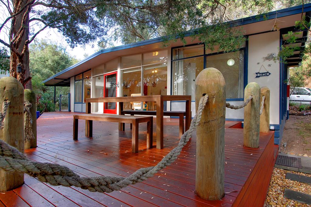 Accommodation Silverleaves VIC Renee