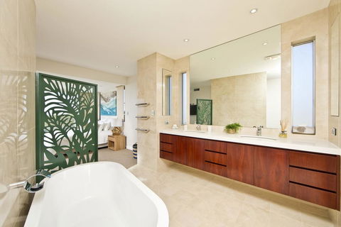 The Dream House - A Resort Home - Swimm 3