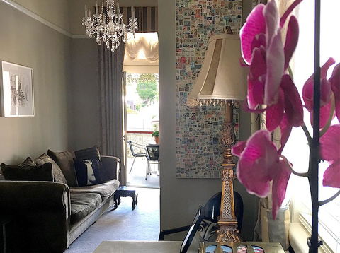 The Empyre Boutique Hotel - Renee 2