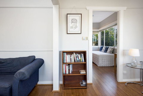 The Entrance North Lakeside Cottage - Swimm 3