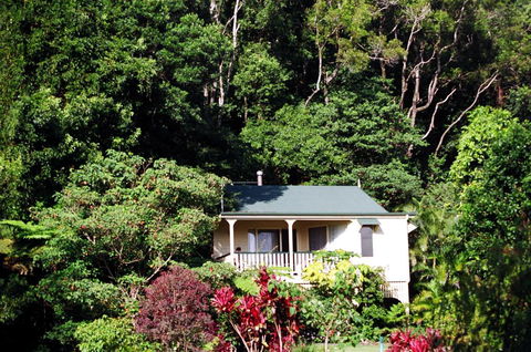 The Falls Montville - Petrol Stations 0