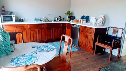 The FarmShed Private Retreat McLaren Vale - Petrol Stations 2