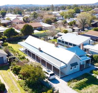 THE GABLES MUDGEE - Internet Find