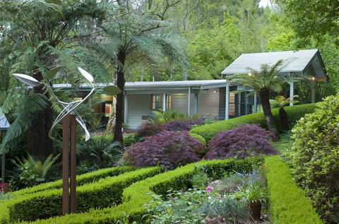 The Gallery B&B Olinda - Renee 3