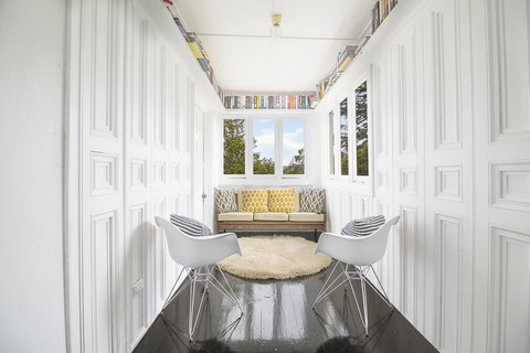 The Gardener's Cottage - Renee 0