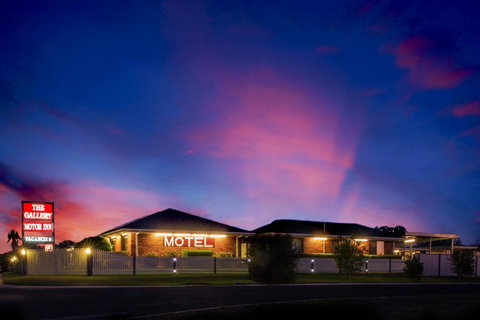 The Gallery Motor Inn - Renee 1